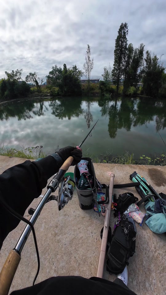 刚玩路亚(路亚上手要多久)