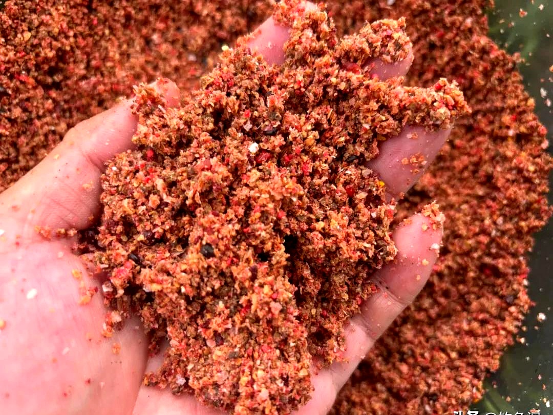 饵料需要泡水嘛(饵料需要粉碎吗) 饵料需要泡水嘛(饵料需要粉碎吗)