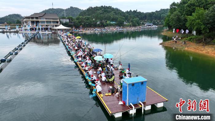 西海钓鱼在哪里(西海渔村在哪里) 西海钓鱼在哪里(西海渔村在哪里)