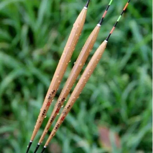 野钓流水草缝技巧(野钓流水草缝技巧图解) 野钓流水草缝技巧(野钓流水草缝技巧图解)