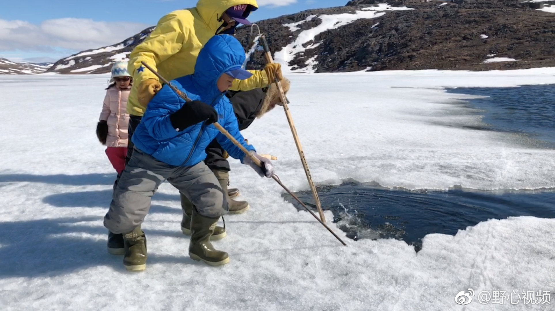 冰钓技巧视频讲解(冰钓技术) 冰钓技巧视频讲解(冰钓技术)