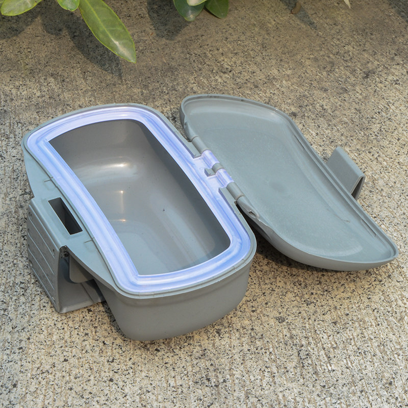 地笼饵料盒(地笼里的饵料多久换一次)