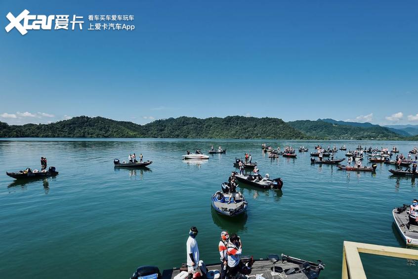 路亚app(路亚竿)