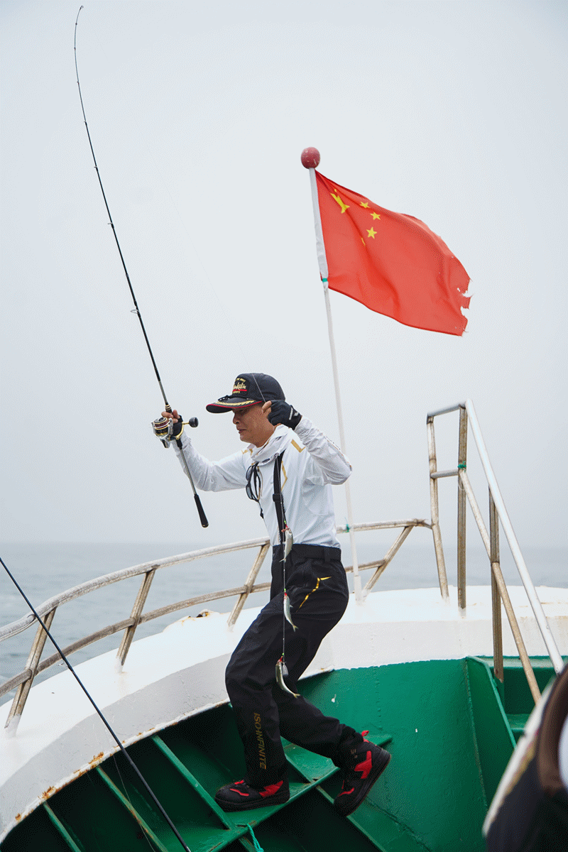 海钓组平台绑鱼钩动态(海钓绑钩视频教程)