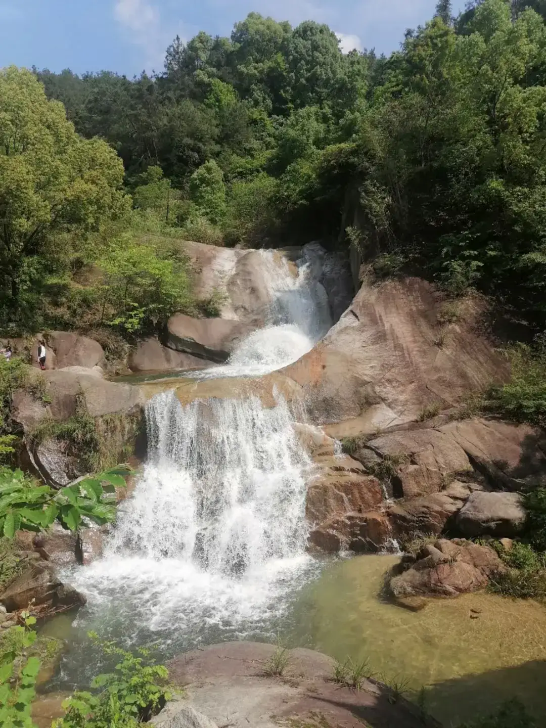 富阳路亚塘(路亚怎么装线和饵)
