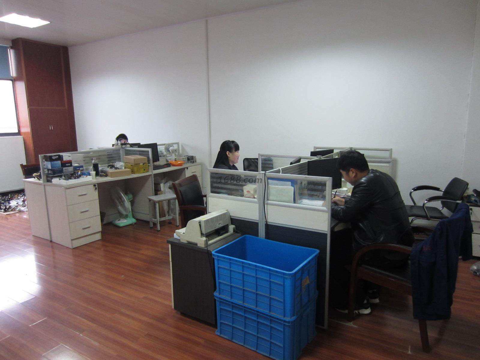 渔具厂是坐着干活吗(渔具厂干活累吗) 渔具厂是坐着干活吗(渔具厂干活累吗)