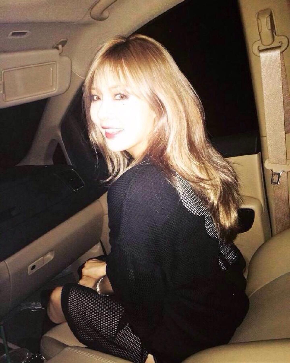 炫雅渔具(神鲨鱼竿厂家介绍) 炫雅渔具(神鲨鱼竿厂家介绍)