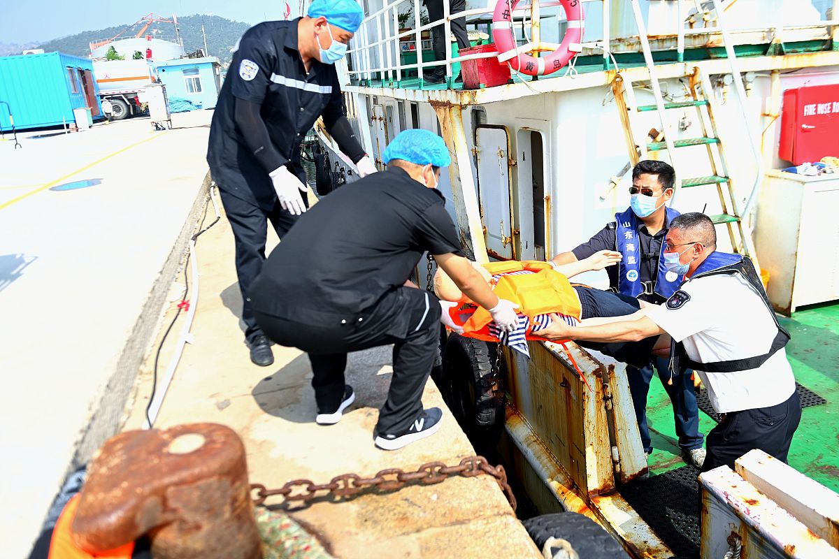 中山海钓获救(中山海钓遇险)