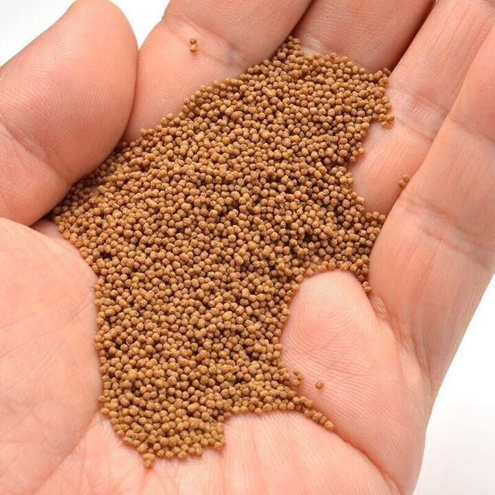 颗粒饵料碾粉(颗粒饵料制作过程)