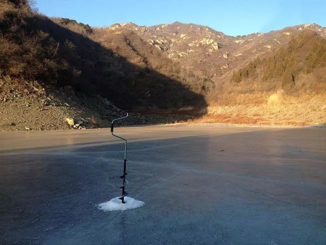 崩尖子钓鱼技巧(崩尖子用多大的铅)