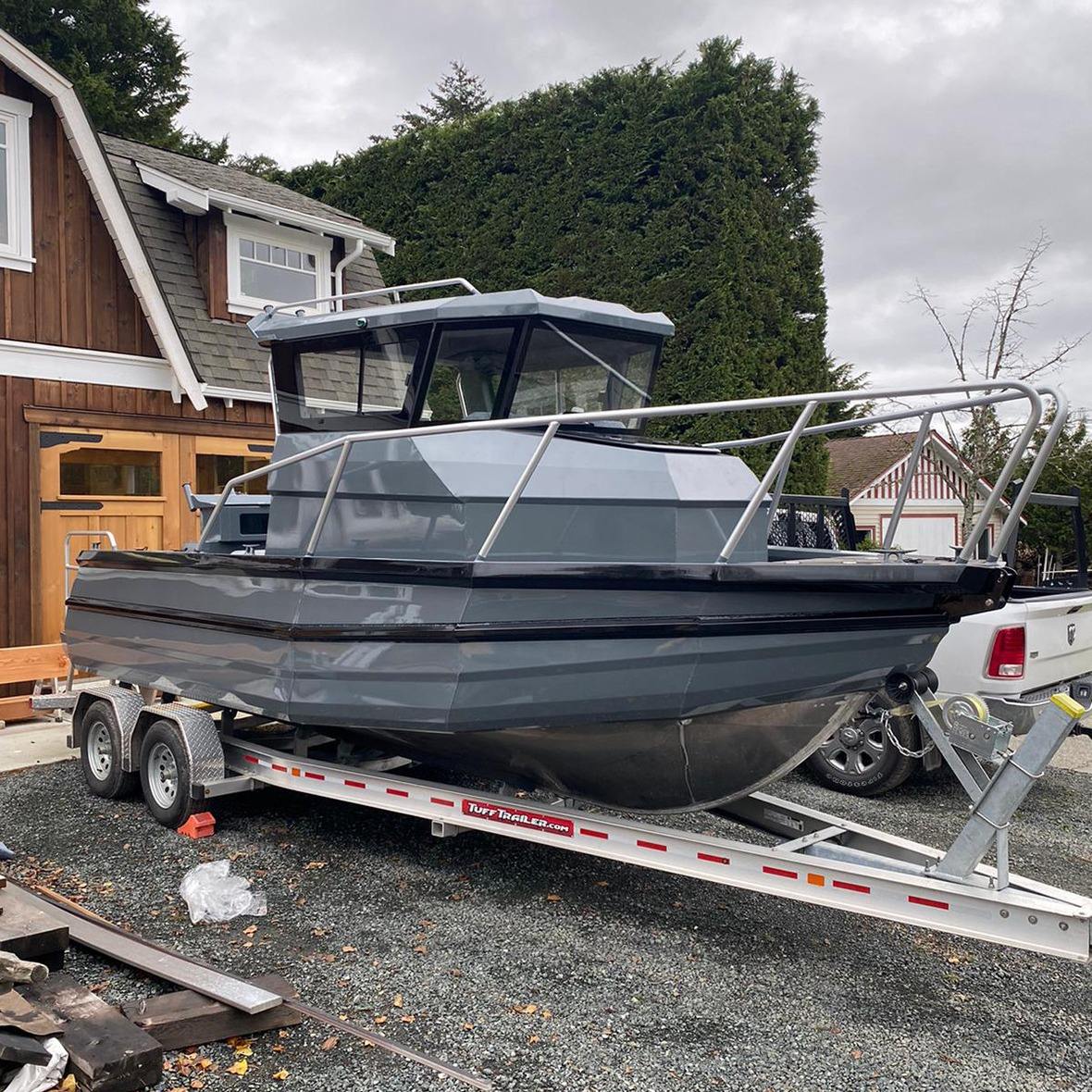 外海钓鱼的收费(外海钓鱼用什么鱼竿)