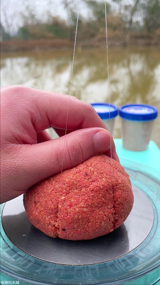 初春自制钓鱼饵料(自制钓鱼饵料配方大全2014) 初春自制钓鱼饵料(自制钓鱼饵料配方大全2014)