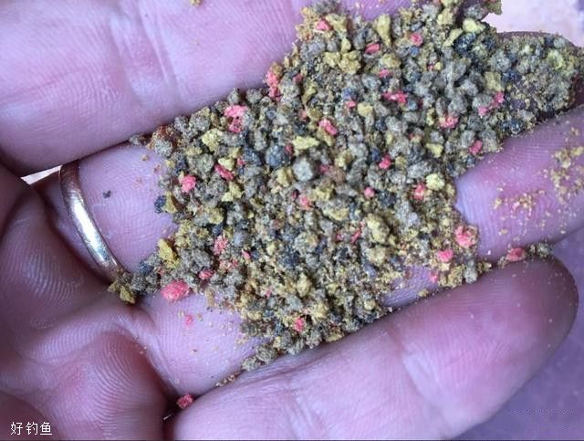 饵料融化浮漂上浮马(饵料在水中化的快怎么办)