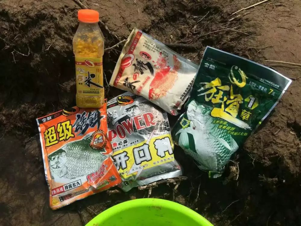 游钓中国李大毛饵料(游钓中国李大毛用的什么鱼竿)