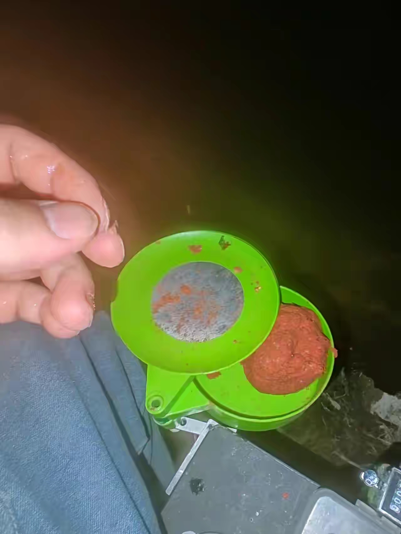 台钓饵料水底状态(饵料在水底什么状态最好)