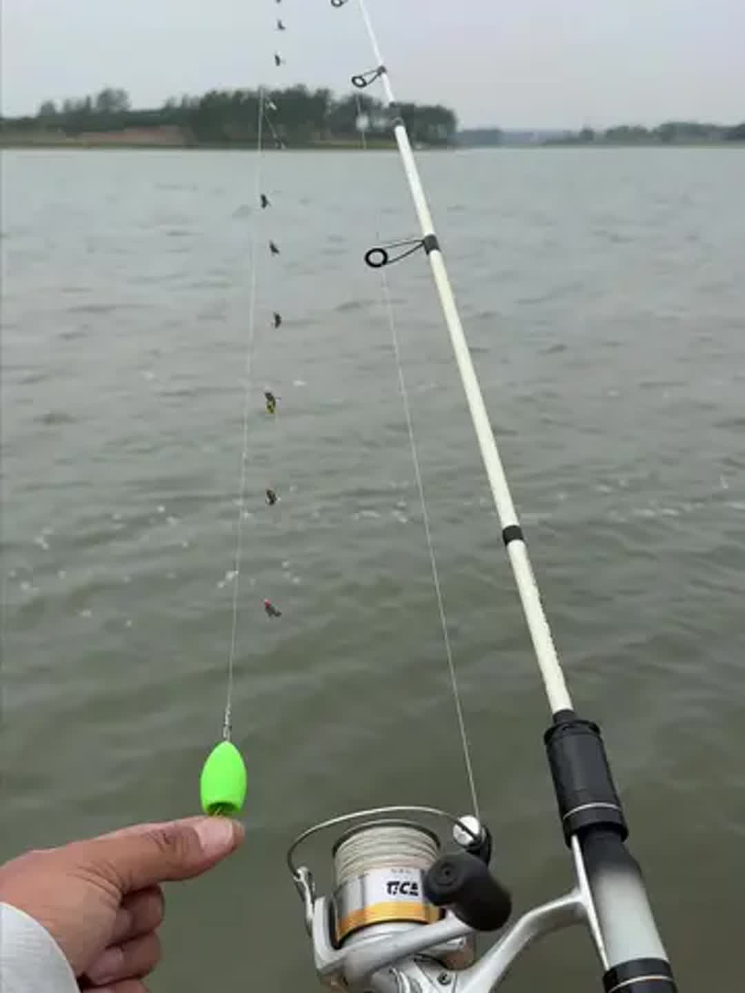 路亚绕完主线(路亚绕线视频教程) 路亚绕完主线(路亚绕线视频教程)