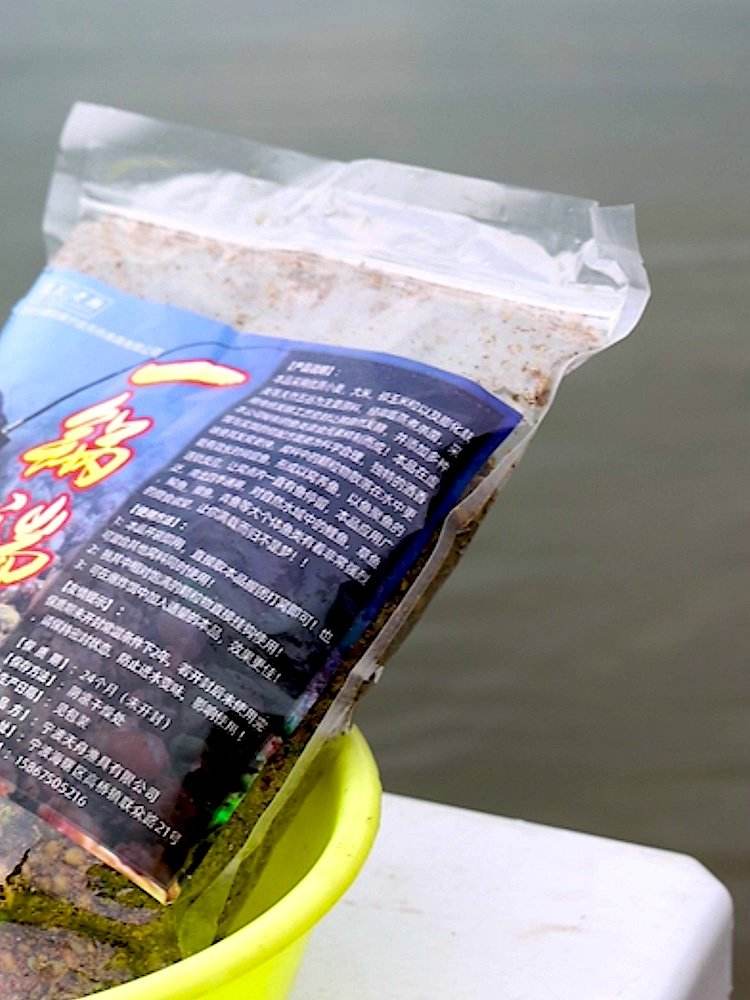 夏季青鱼饵料(夏季青鱼饵料推荐)