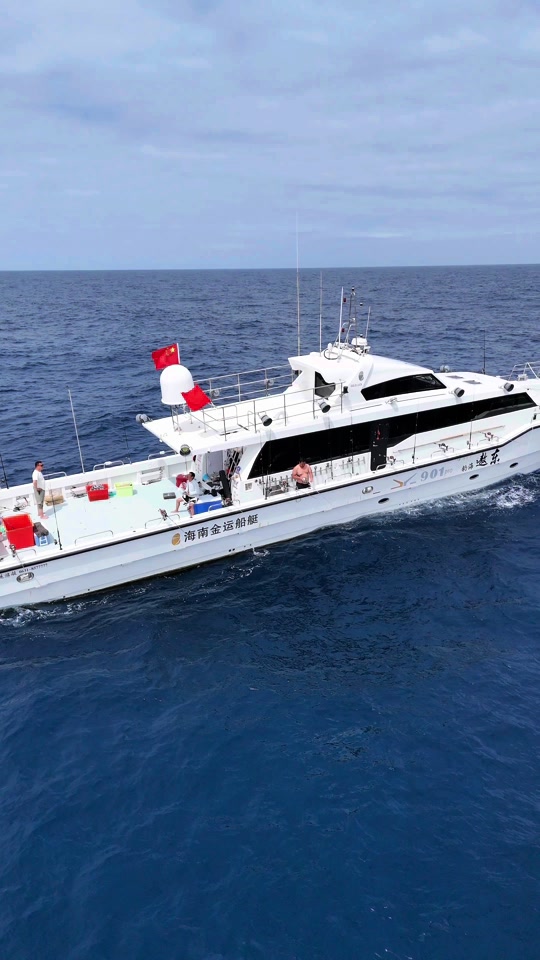 四海钓鱼船(四海钓鱼的视频)