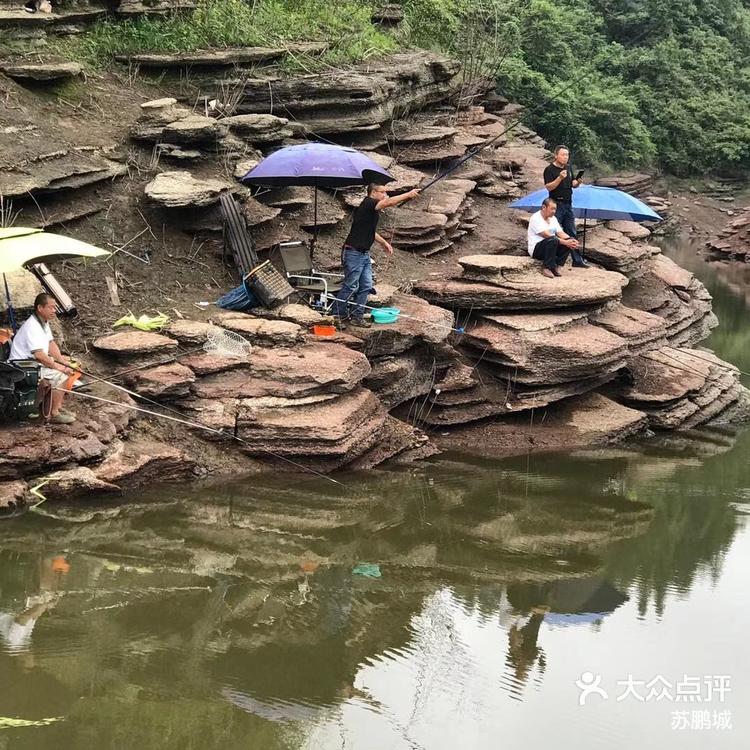 乐山江汉渔具店(附近鱼具渔具店最近)