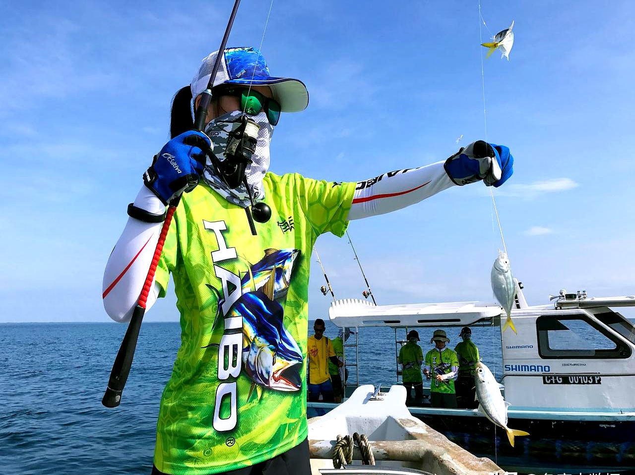 珠海钓马鲛鱼最出名人(长22米重210斤的马鲛鱼,你见过没?舟山有人钓到了) 珠海钓马鲛鱼最出名人(长22米重210斤的马鲛鱼,你见过没?舟山有人钓到了)