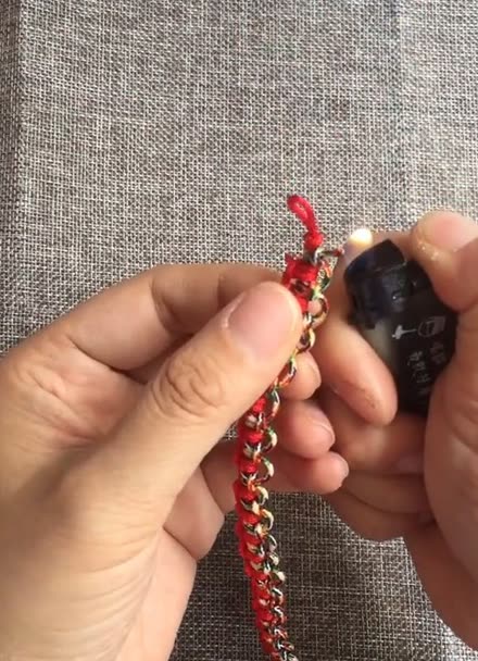 烧红绳头技巧(红绳怎么烧不会黑)