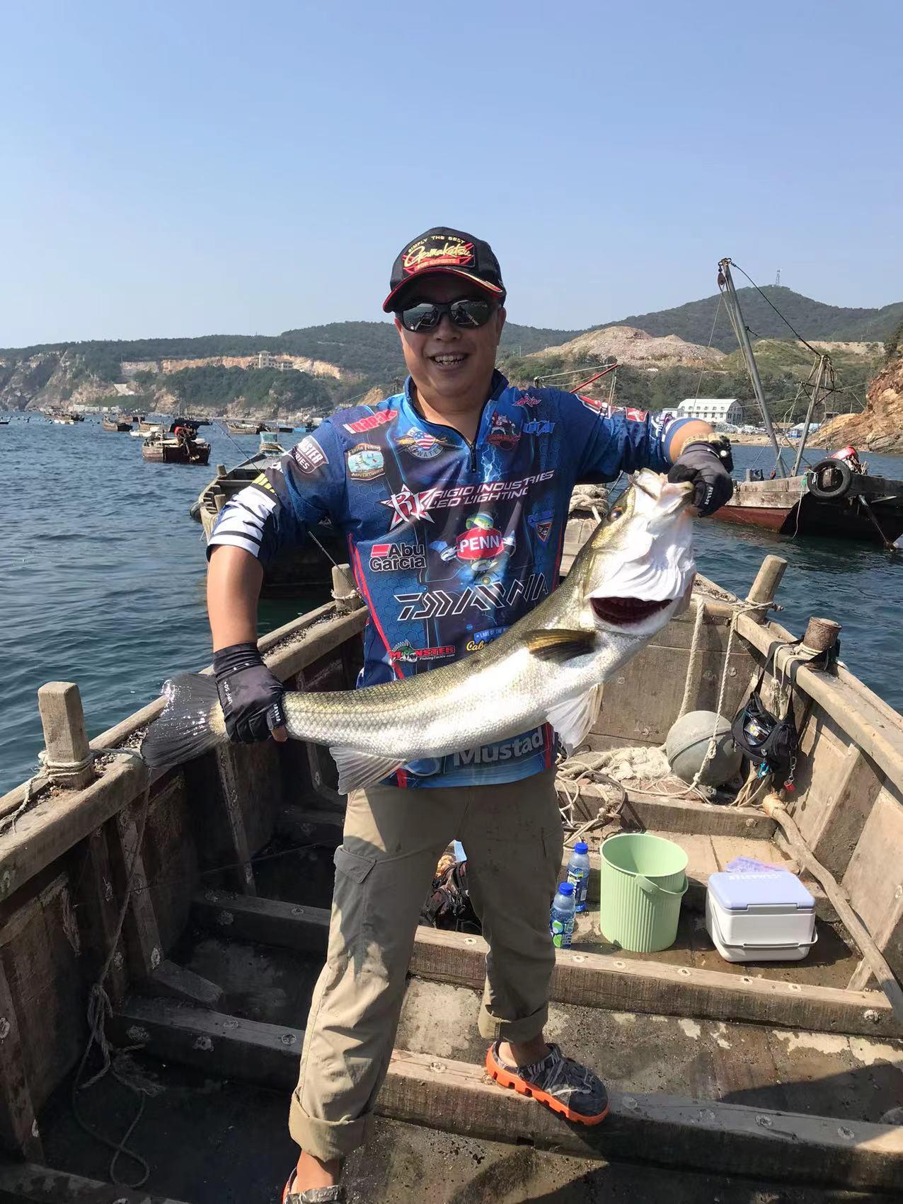 上海钓海鲈鱼地点(上海钓海鲈鱼地点推荐)