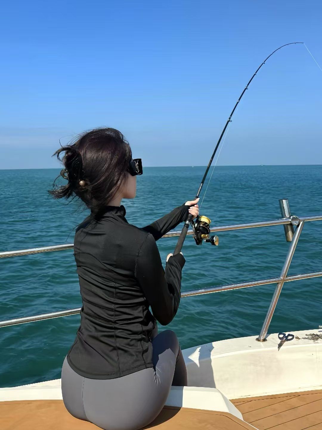 渔人阿峰海钓视频(渔人阿烽赶海最新视频)