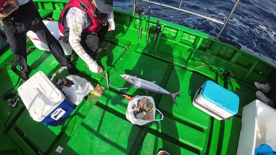 没有渔具怎么钓鱼(没有渔具就等着钓靴子)