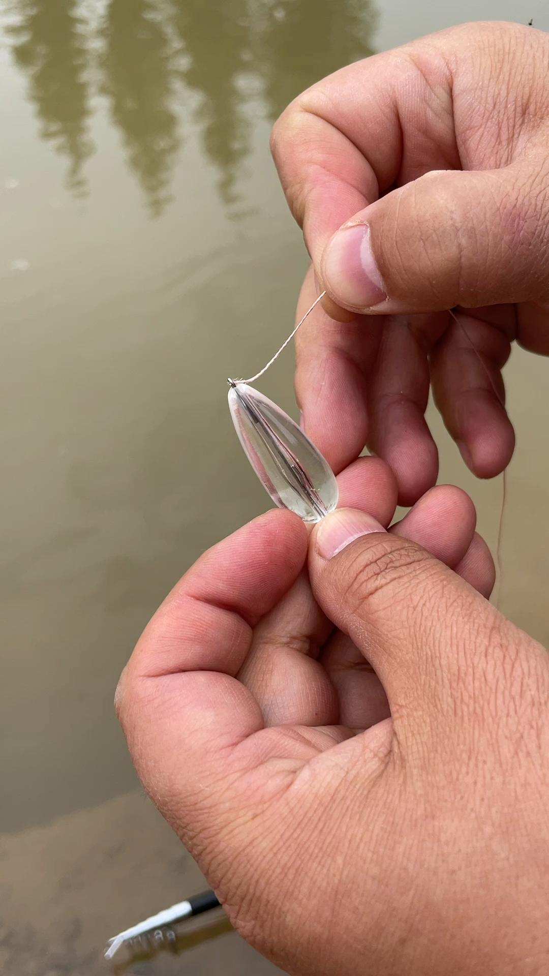 瓜子亮片抛投技巧(瓜子亮片抛投时老缠线怎么办)