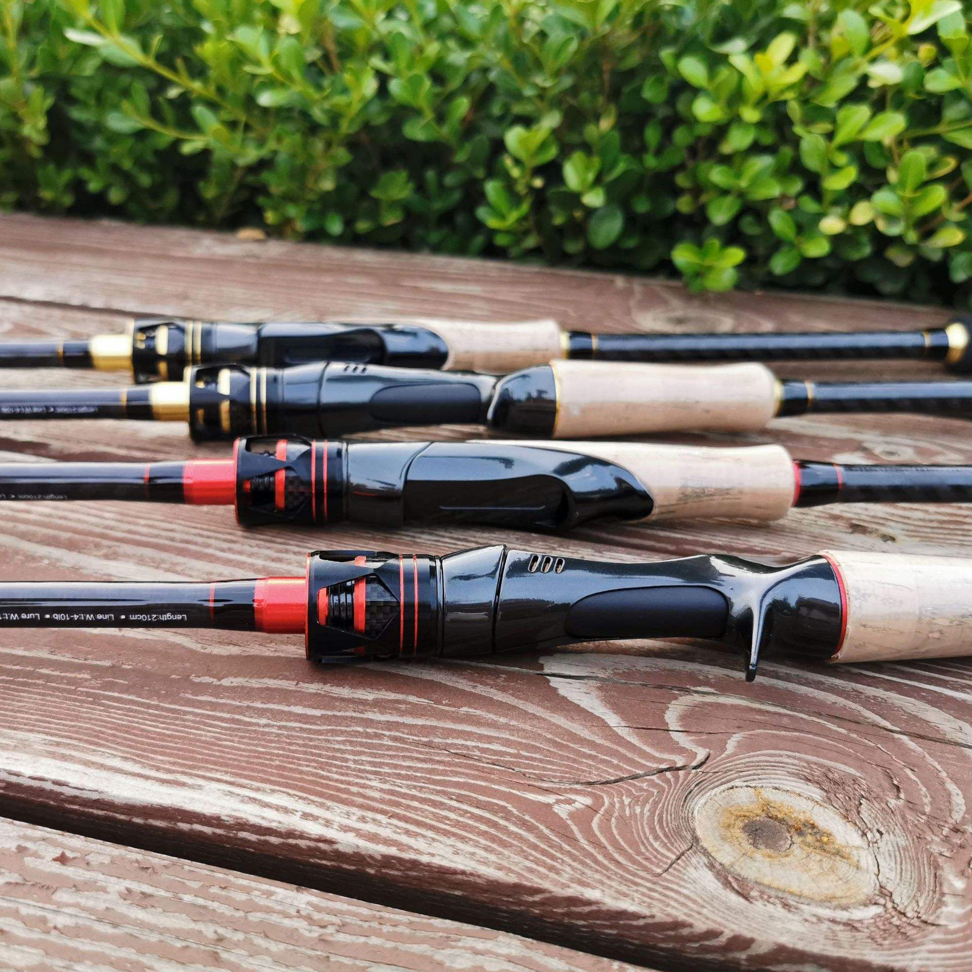 钓鱼渔具图片都有哪些(钓鱼渔具图片都有哪些名称)