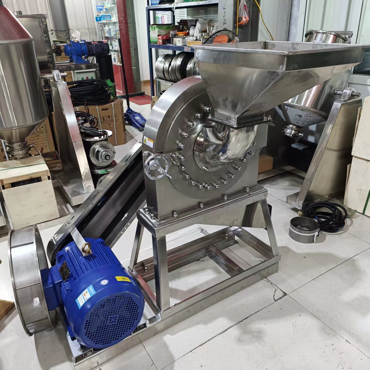 充电式饵料粉碎机(充电式饵料粉碎机怎么用) 充电式饵料粉碎机(充电式饵料粉碎机怎么用)