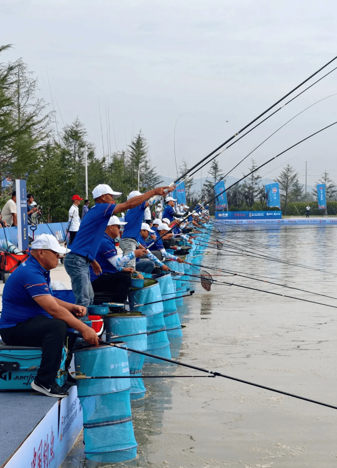 夏威夷国际海钓大赛6(98夏威夷海滩选美比赛视频2)