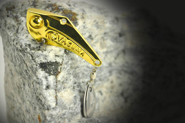 巨帝金属路亚(巨帝亮片哪款上鱼率高)