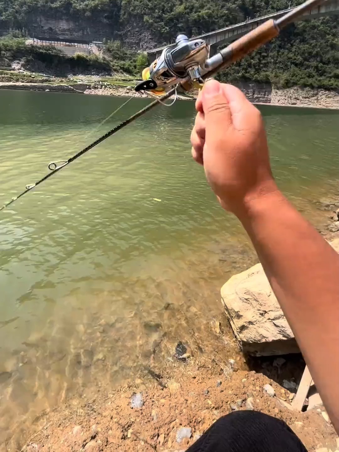 路亚钓鱼图片(路亚钓鱼图片大全真实照片) 路亚钓鱼图片(路亚钓鱼图片大全真实照片)