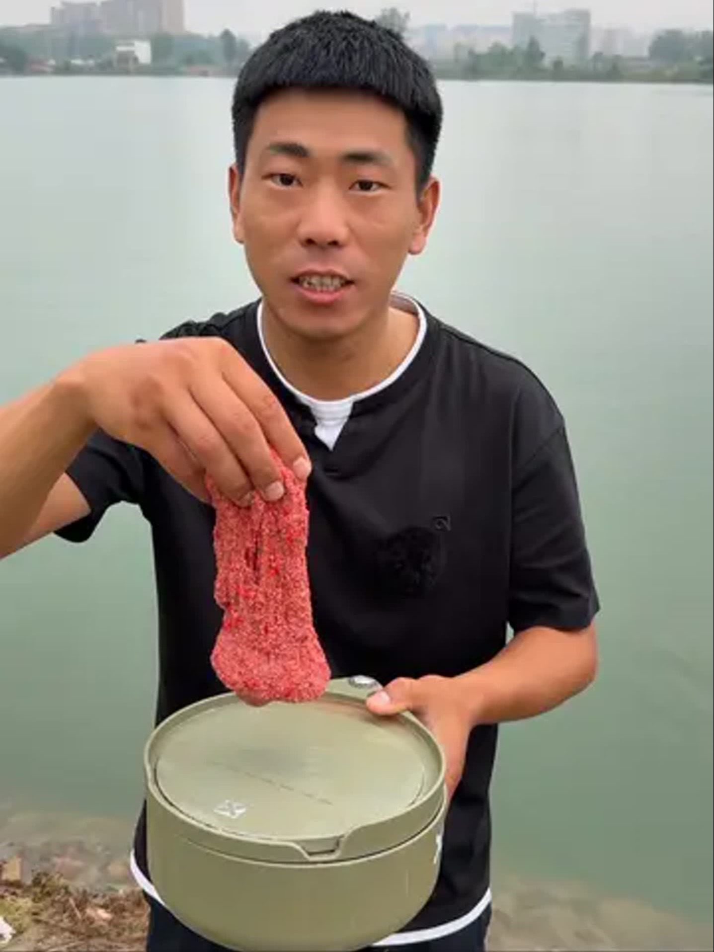 饵料如何开黏(饵料怎么开不容易脱落)