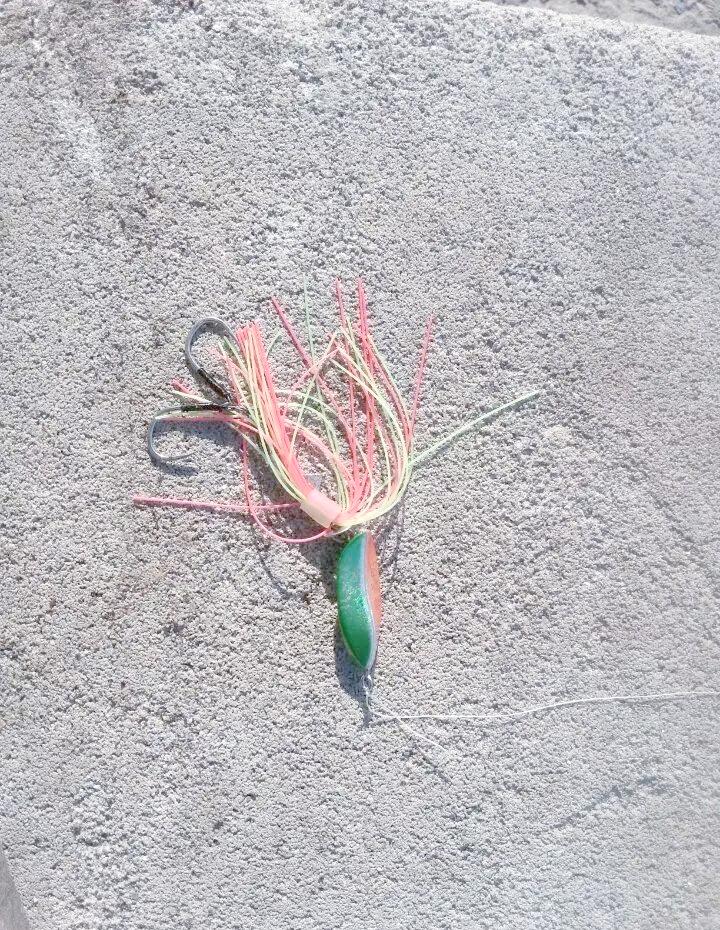 路亚饵路草鱼(路亚饵钓草鱼)