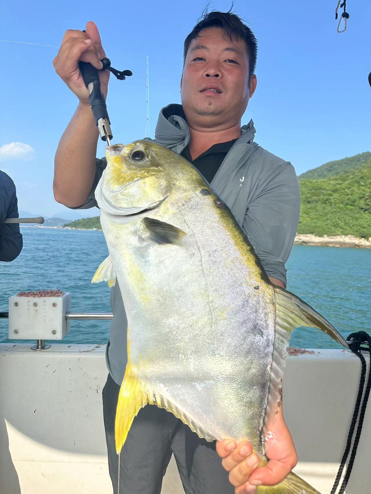 深圳出海钓乌贼(深圳海上钓鱼的地方)