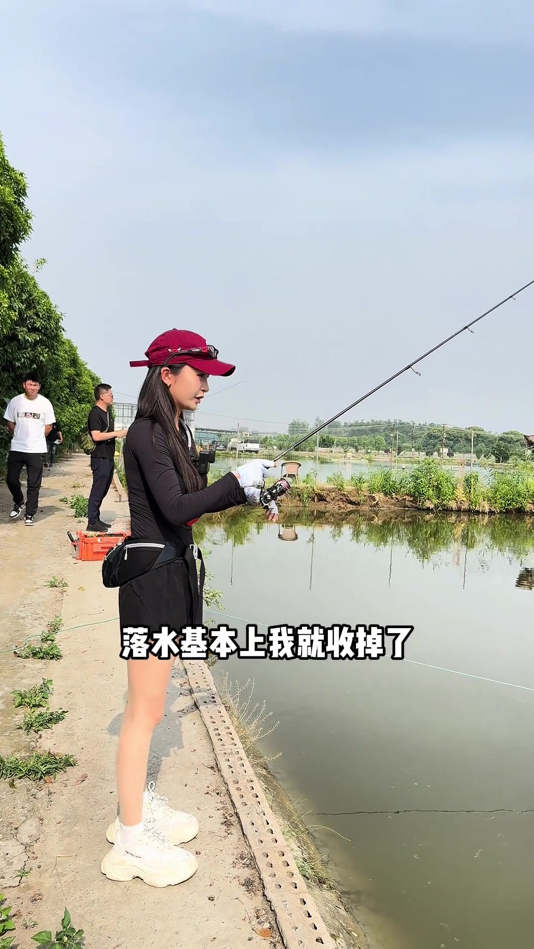 海钓鱼排钓鲈鱼技巧(排钩钓海鲈)