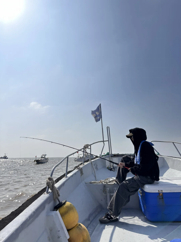 日照海钓位置(山东日照海钓攻略)