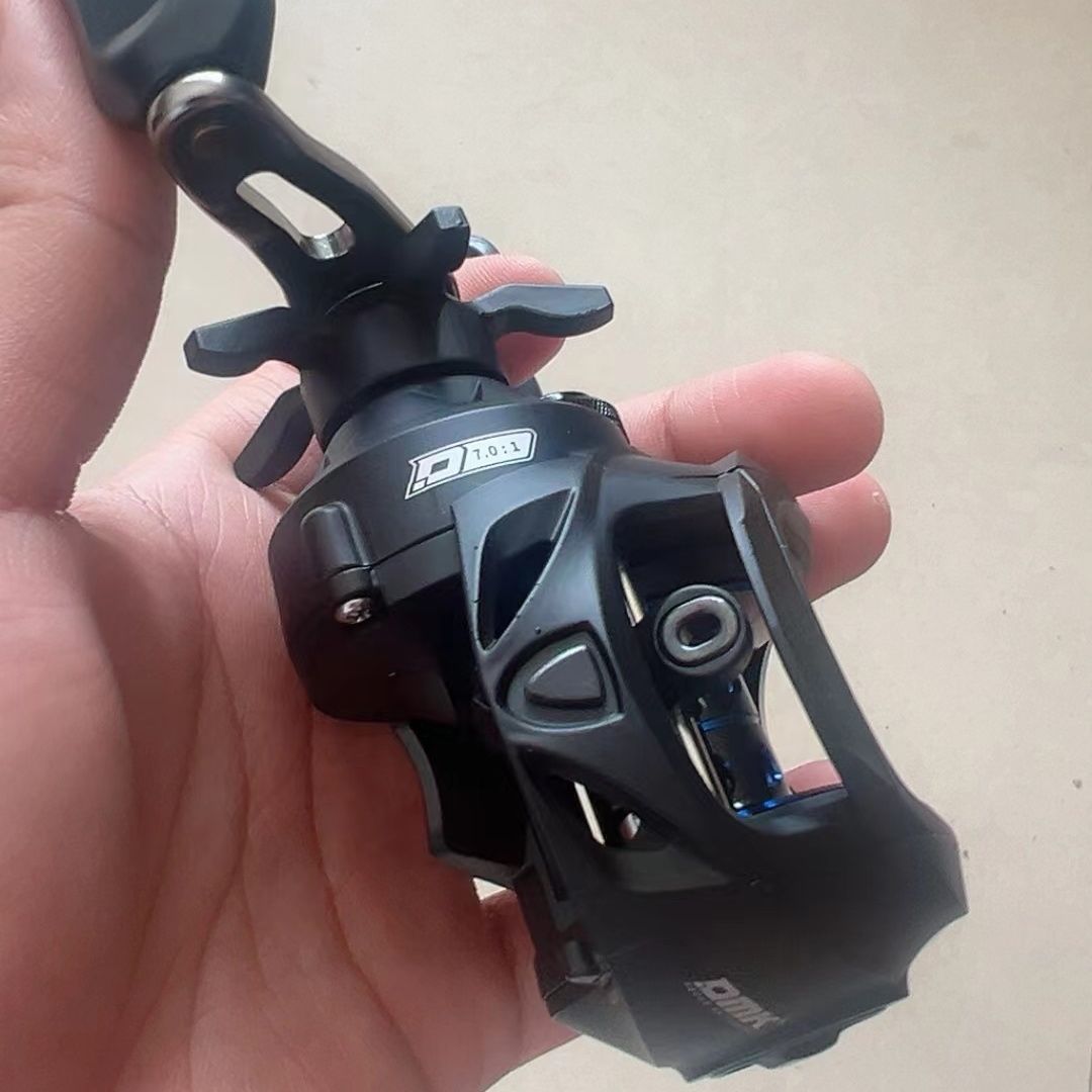路亚竿水滴轮怎么用(路亚竿水滴轮用左手轮还是右手轮好)