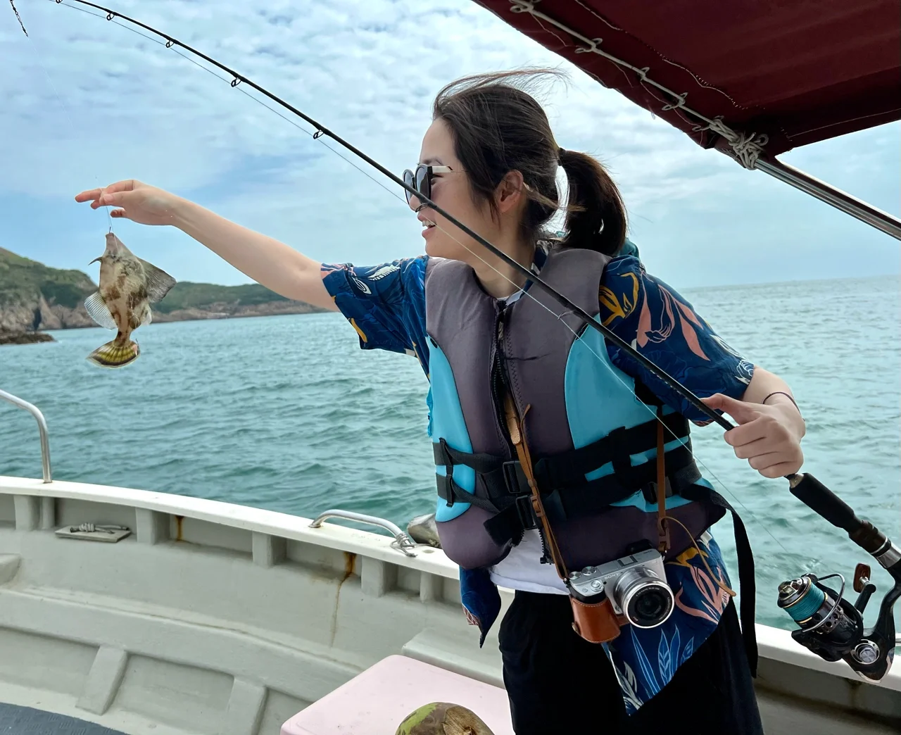 京唐港海钓燕鱼视频(海钓直播视频)