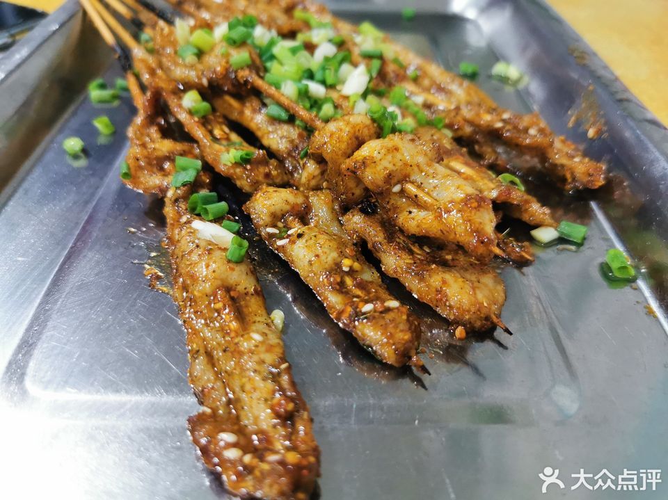 胖姐渔具店(渔具店进货清单一览表)