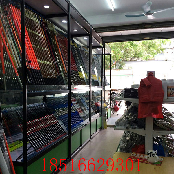 渔具店如何摆放鱼竿(渔具店室内货品陈列图)
