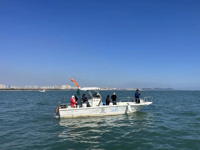 东方市包船海钓(山东海钓包船多少钱)