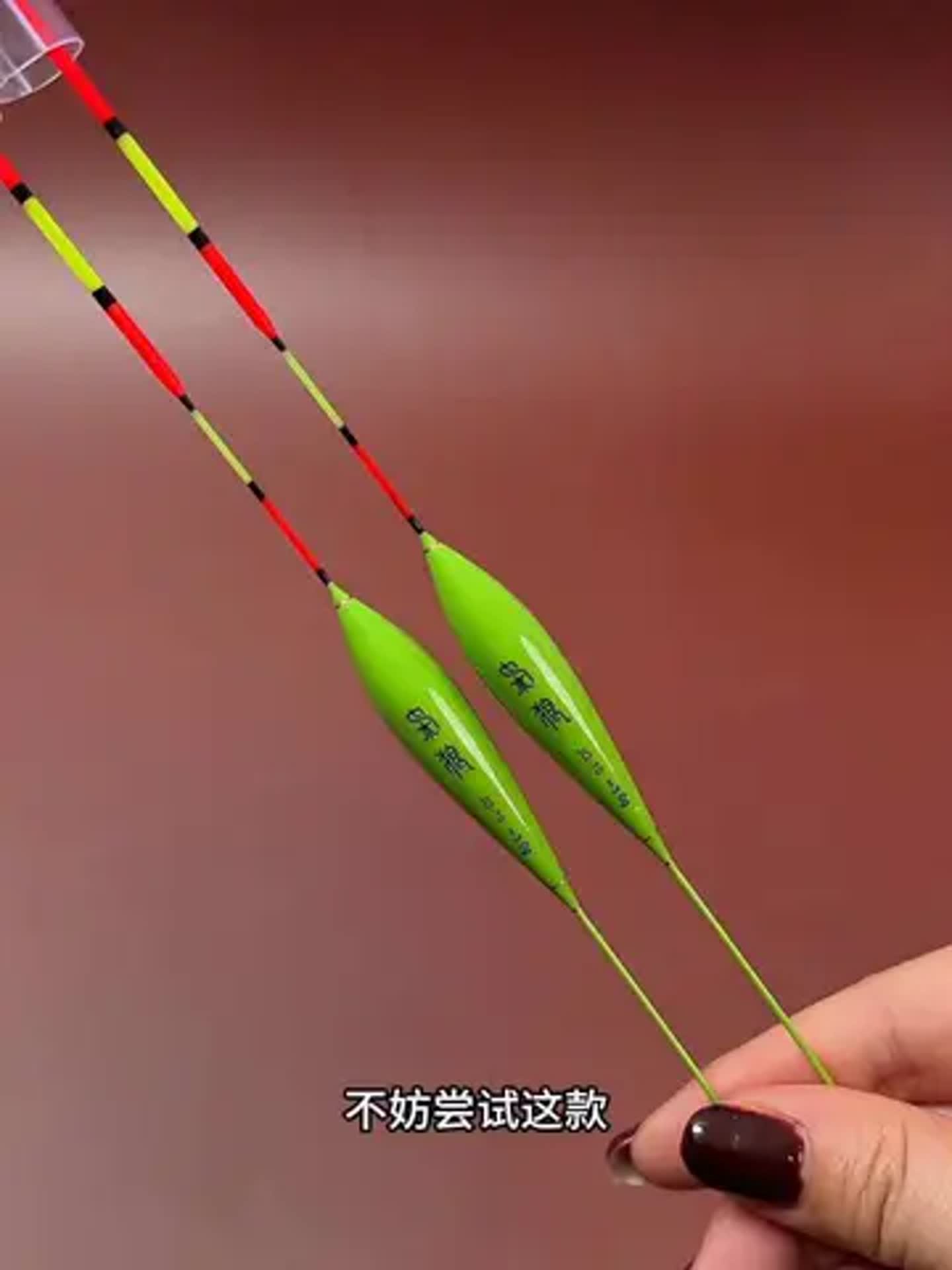 浮钓鲫鱼的技巧和(浮钓鲫鱼的技巧和方法视频)