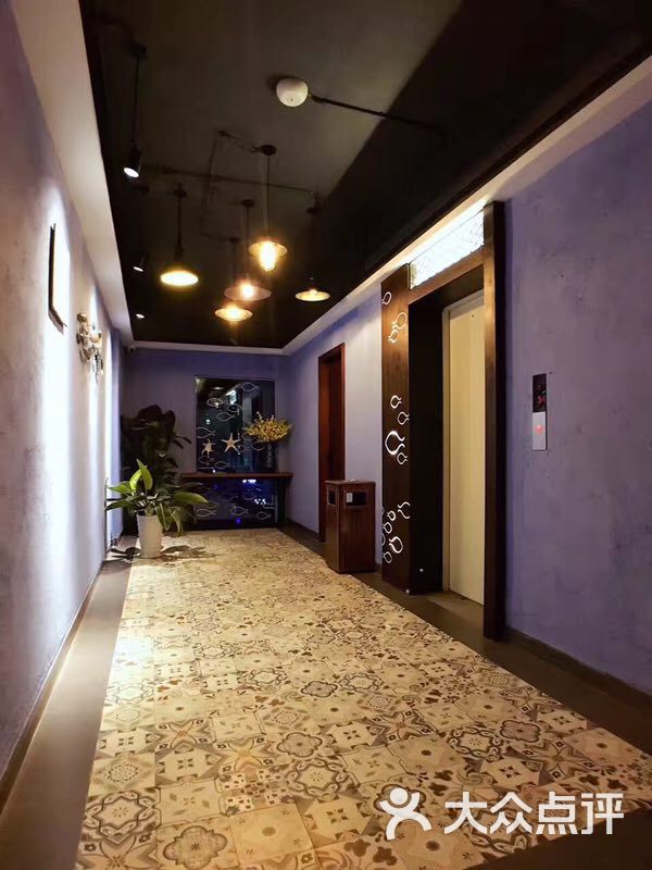 鱼窝海钓酒店好吗(海域钓鱼场农庄)