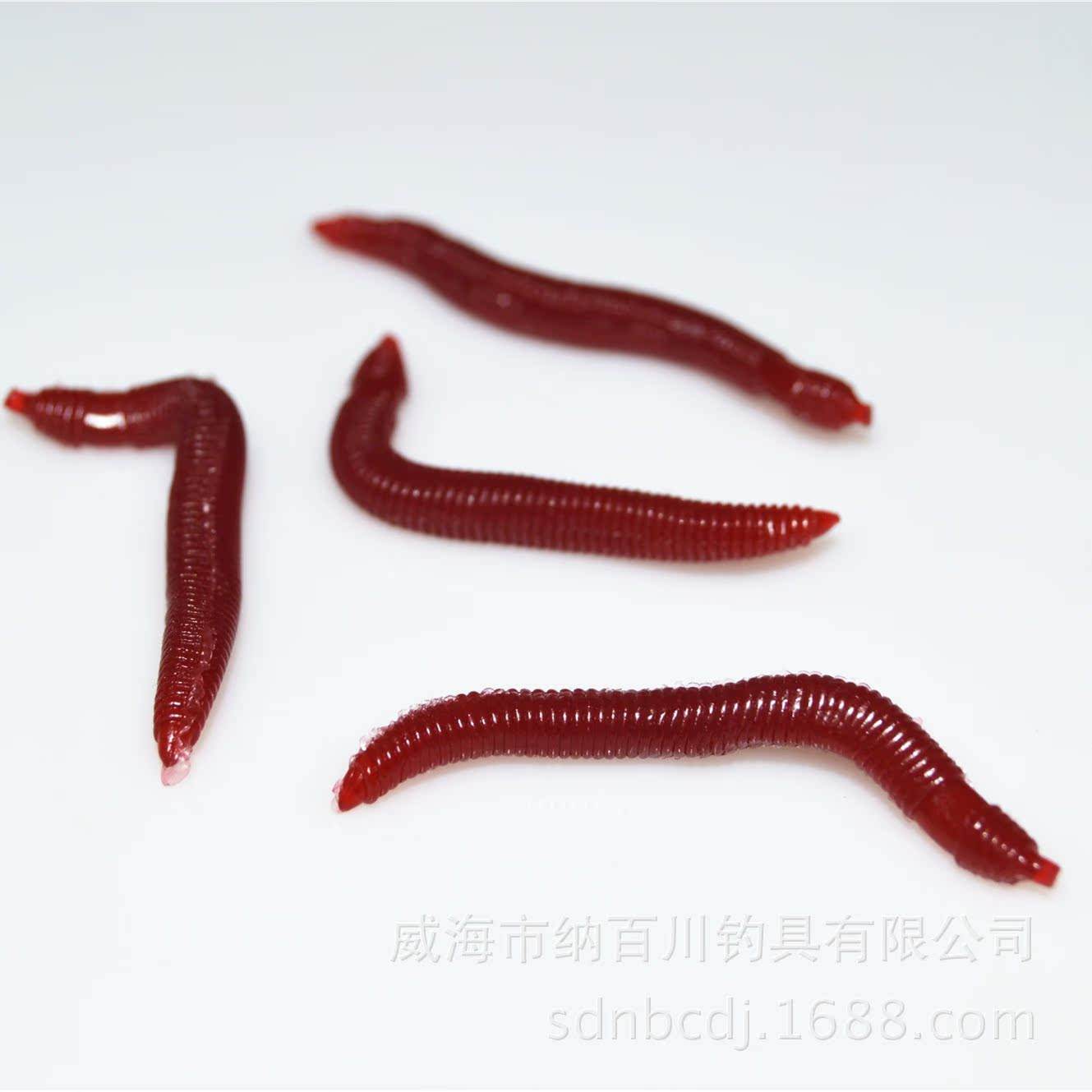 路亚小红虫(路亚红虫假饵怎么用)