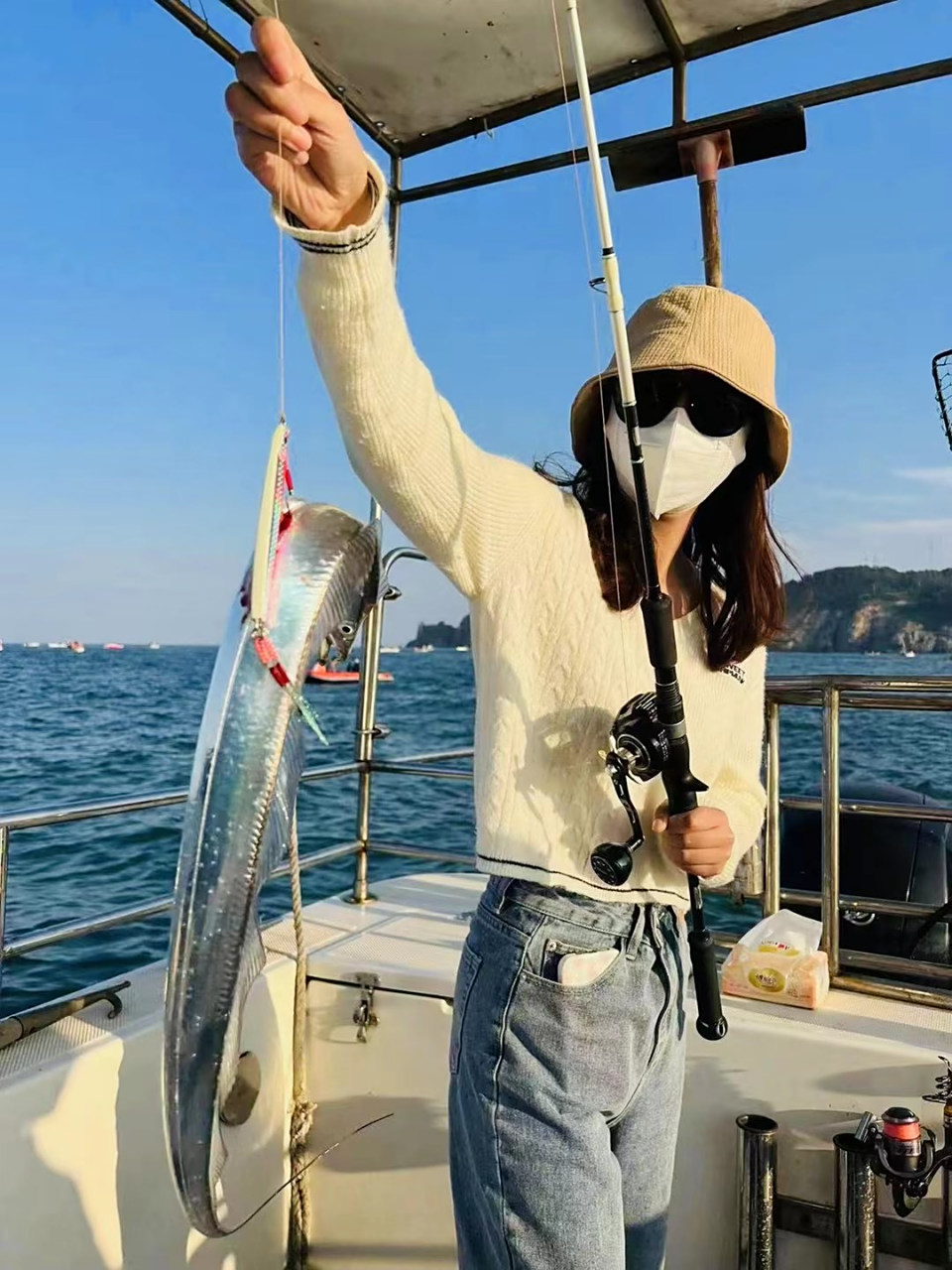 出海钓鱼图片(出海钓鱼攻略)