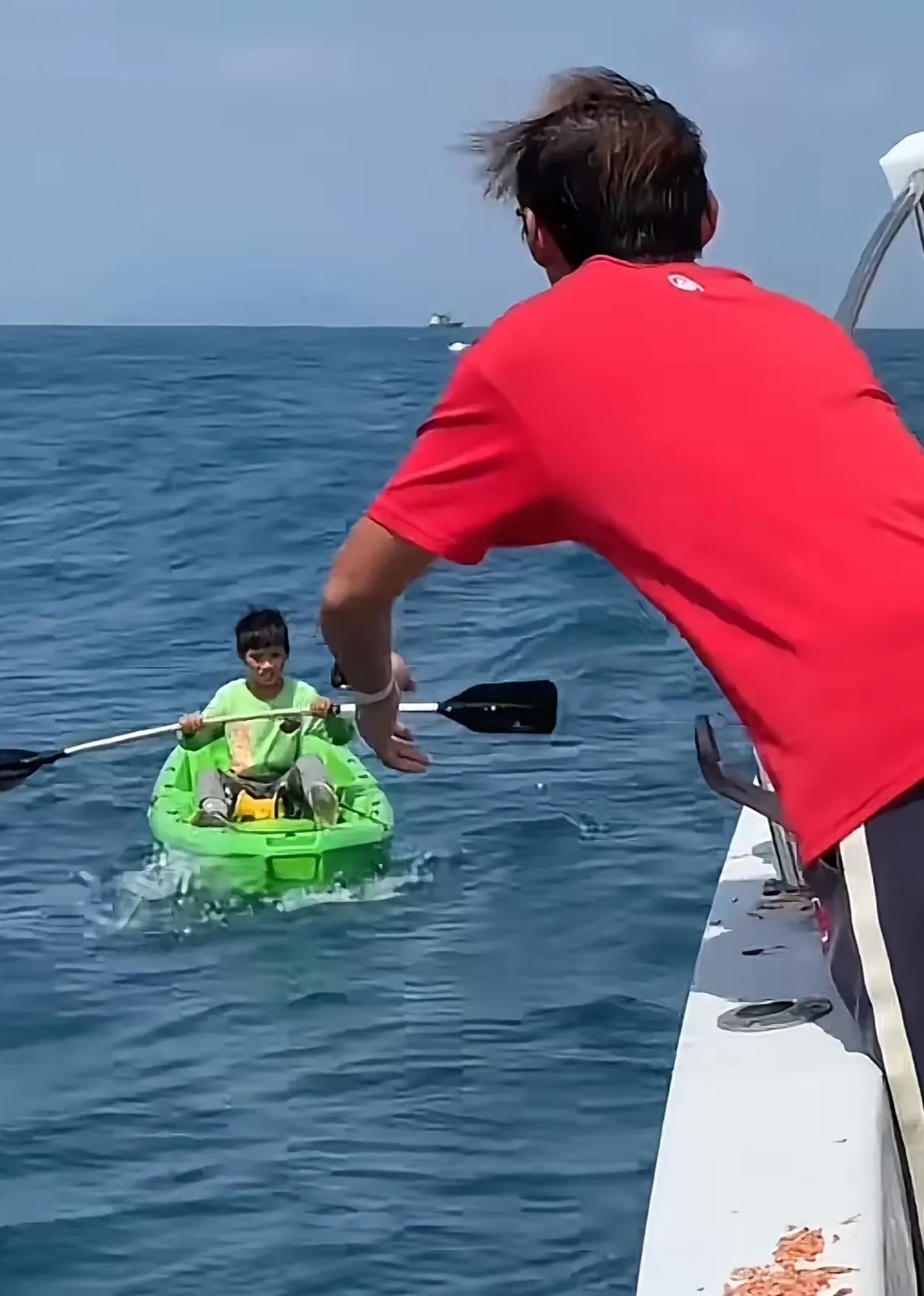 海钓长漂离地(海钓长浮漂与铅坠的组合图解)