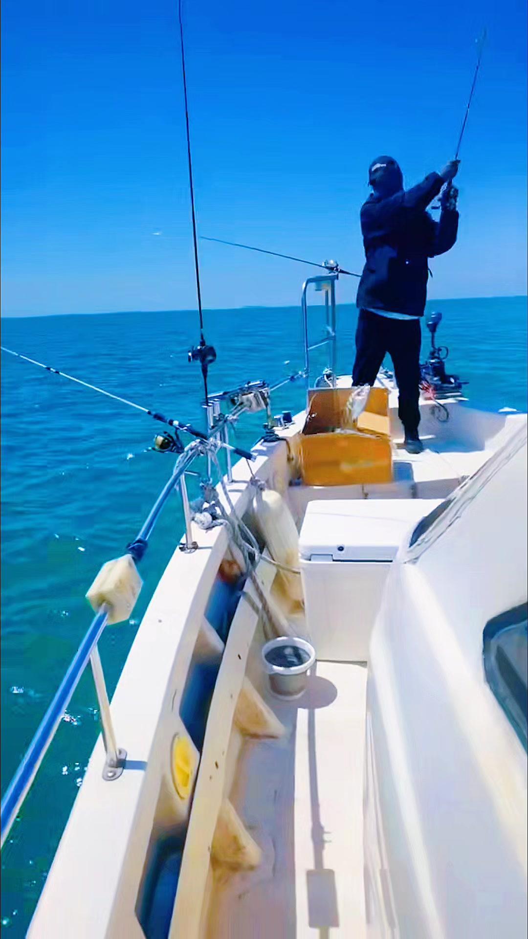 蓬莱怎么出海钓鱼(蓬莱出海钓鱼电话)